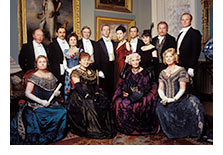 FORSYTHE SAGA The cast of the show (image)